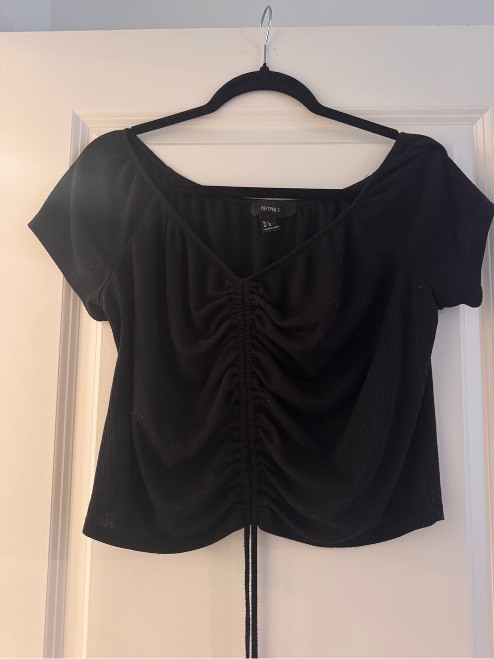 Forever 21 Black Ruched Front Crop Top